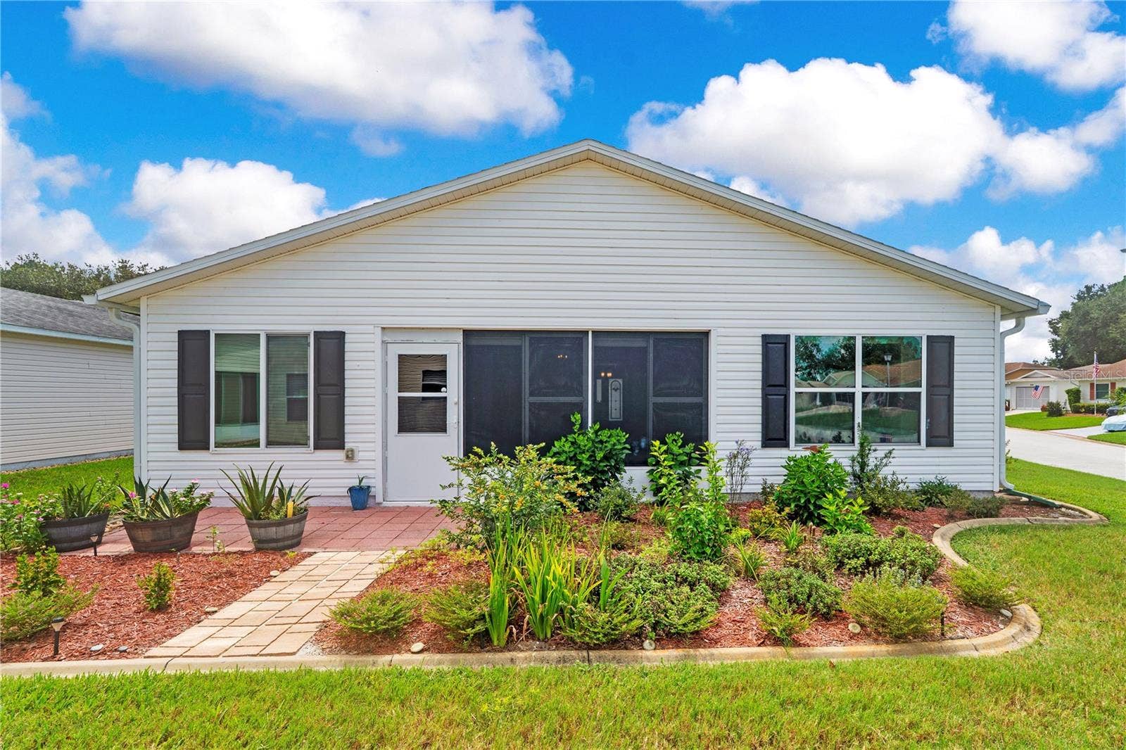 32901 ENCHANTED OAKS LANE, Leesburg, FL 34748 32901 ENCHANTED OAKS LANE, Leesburg, FL 34748