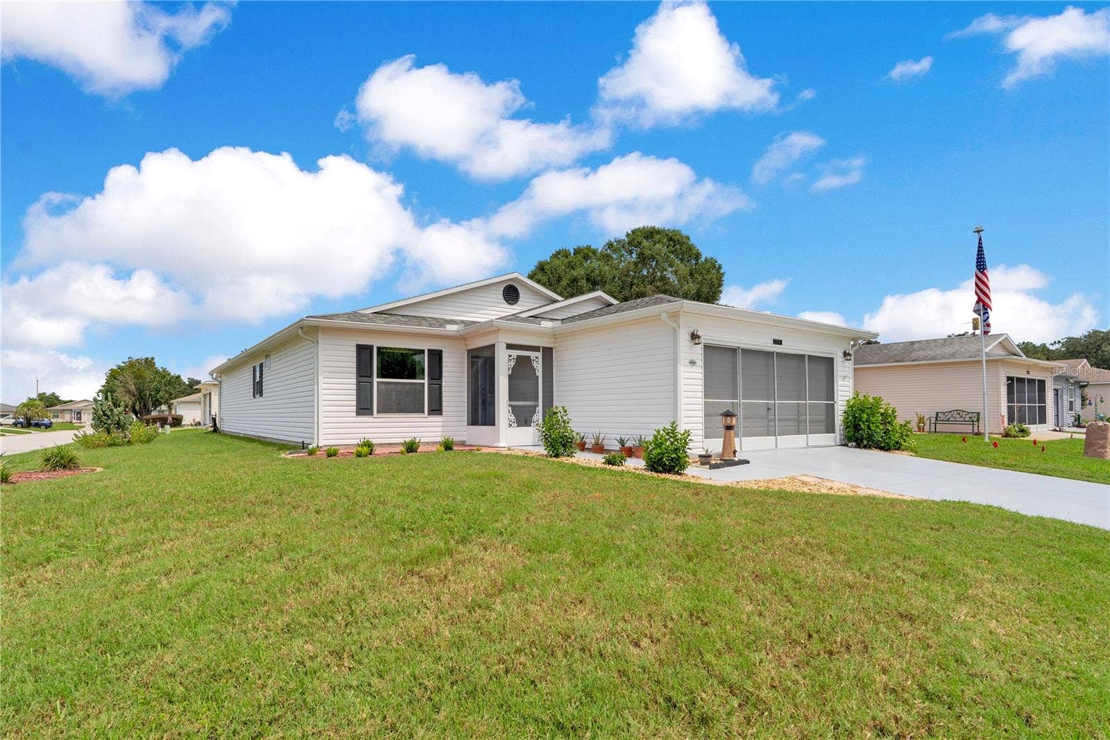 32901 ENCHANTED OAKS LANE, Leesburg, FL 34748 32901 ENCHANTED OAKS LANE, Leesburg, FL 34748
