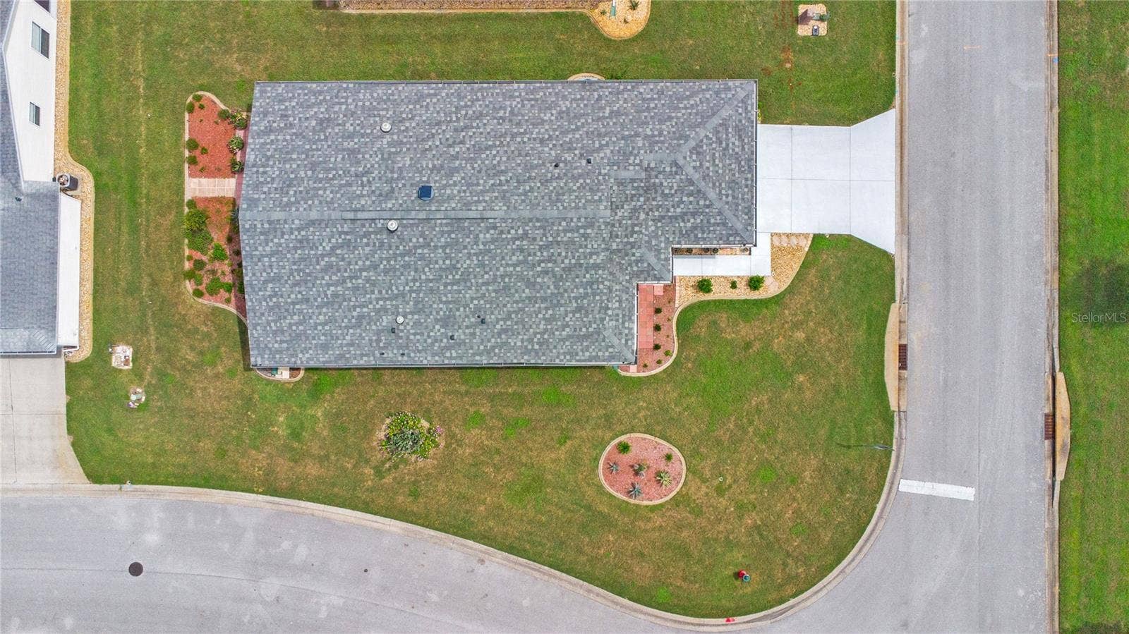 32901 ENCHANTED OAKS LANE, Leesburg, FL 34748 32901 ENCHANTED OAKS LANE, Leesburg, FL 34748