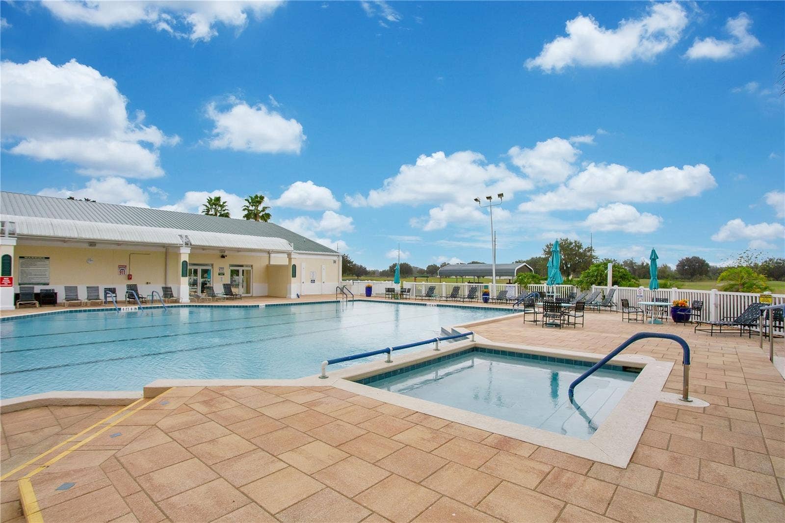 32901 ENCHANTED OAKS LANE, Leesburg, FL 34748 32901 ENCHANTED OAKS LANE, Leesburg, FL 34748
