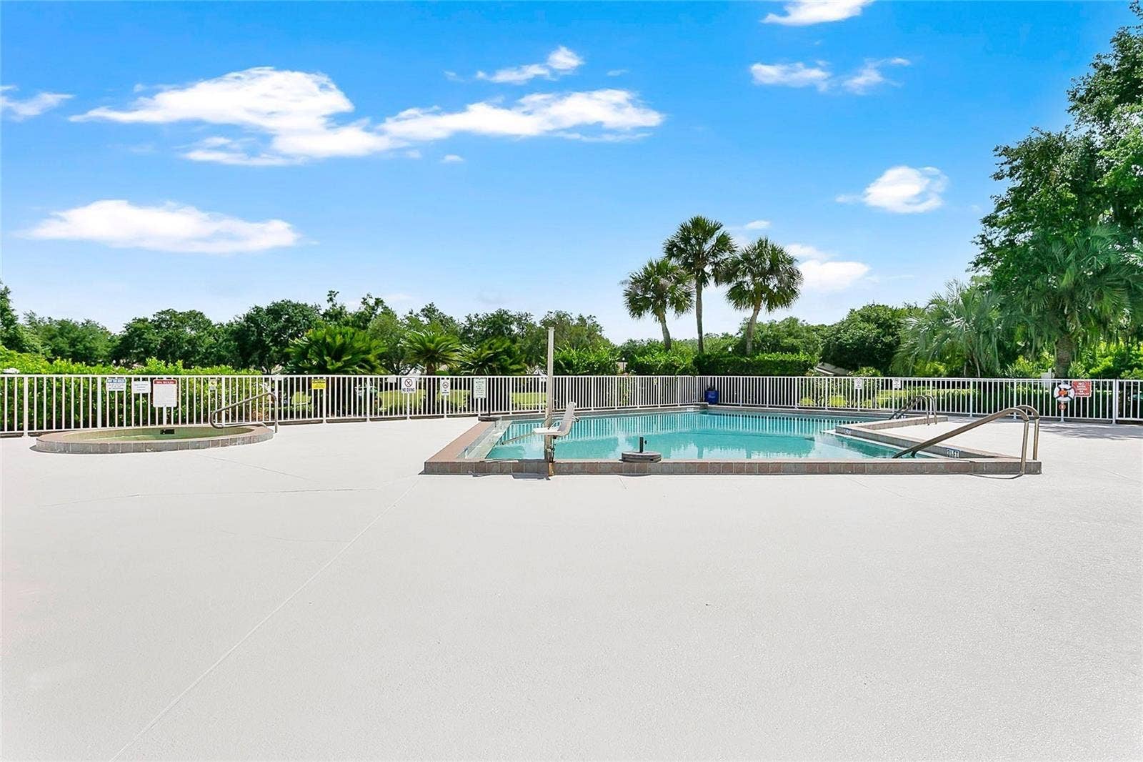 32901 ENCHANTED OAKS LANE, Leesburg, FL 34748 32901 ENCHANTED OAKS LANE, Leesburg, FL 34748