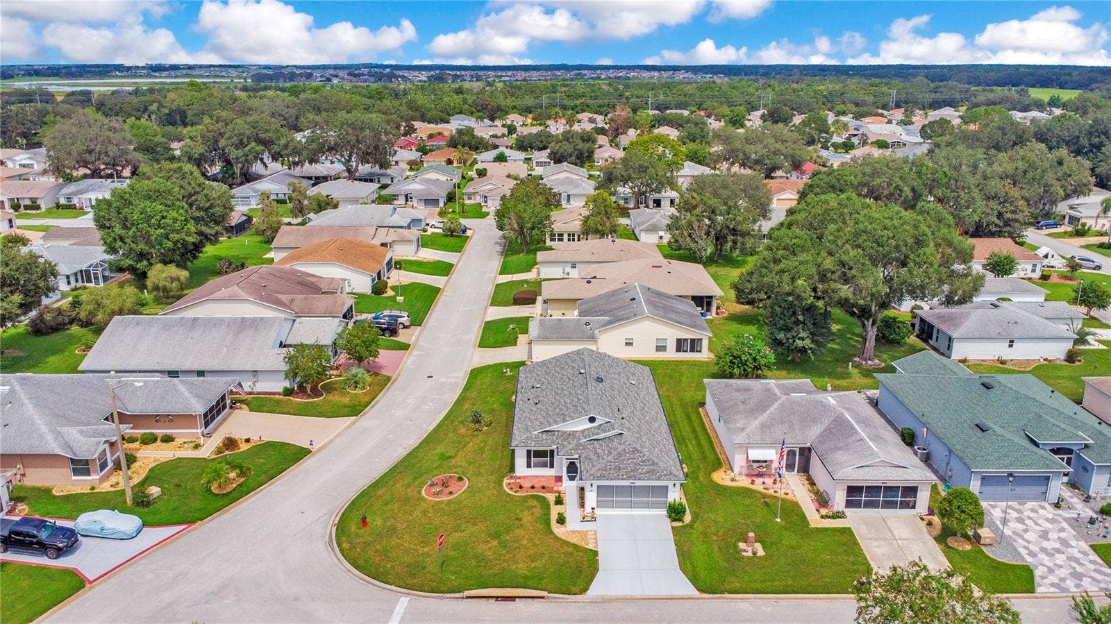 32901 ENCHANTED OAKS LANE, Leesburg, FL 34748 32901 ENCHANTED OAKS LANE, Leesburg, FL 34748