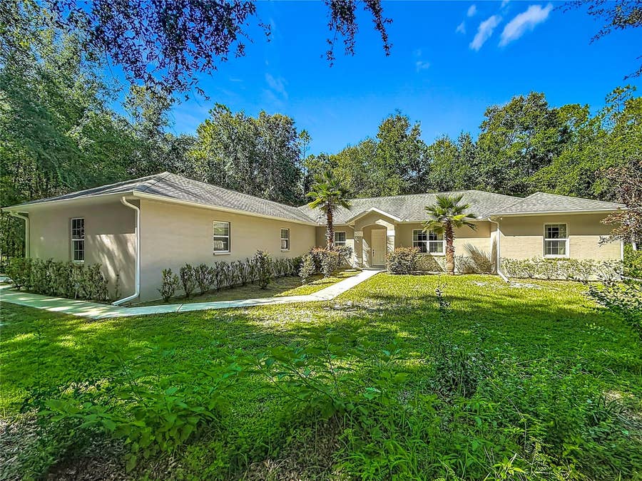 Property photo for 10620 NE 104TH CIRCLE, Oxford, FL