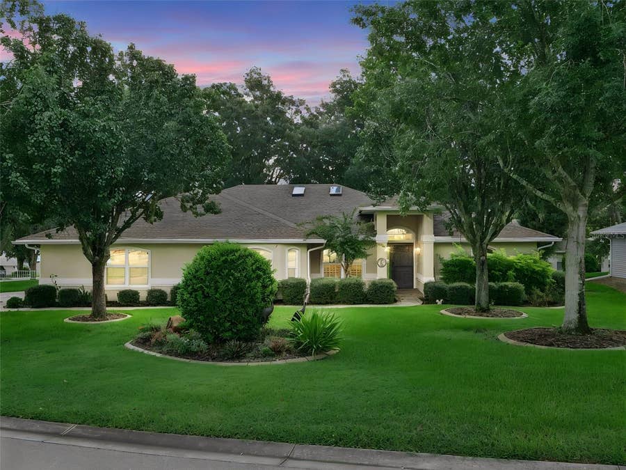 Property photo for 21142 EDINBOROUGH PLACE, Leesburg, FL