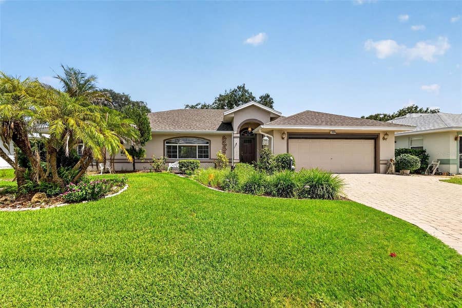 Property photo for 21526 KING HENRY AVENUE, Leesburg, FL