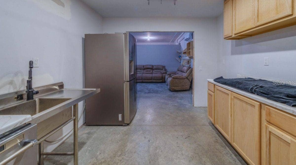 19751 COUNTY ROAD 33, Groveland, FL 34736