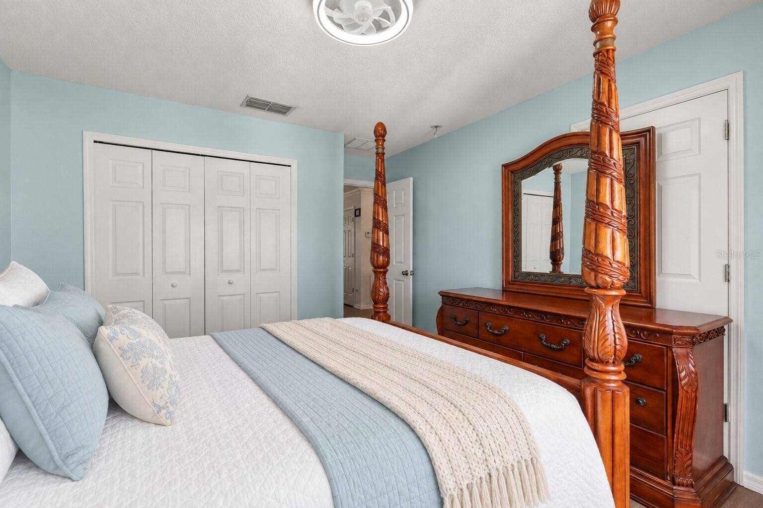 211 HUNT STREET, Clermont, FL 34711 Additional bedroom view with plenty of space and natural light.