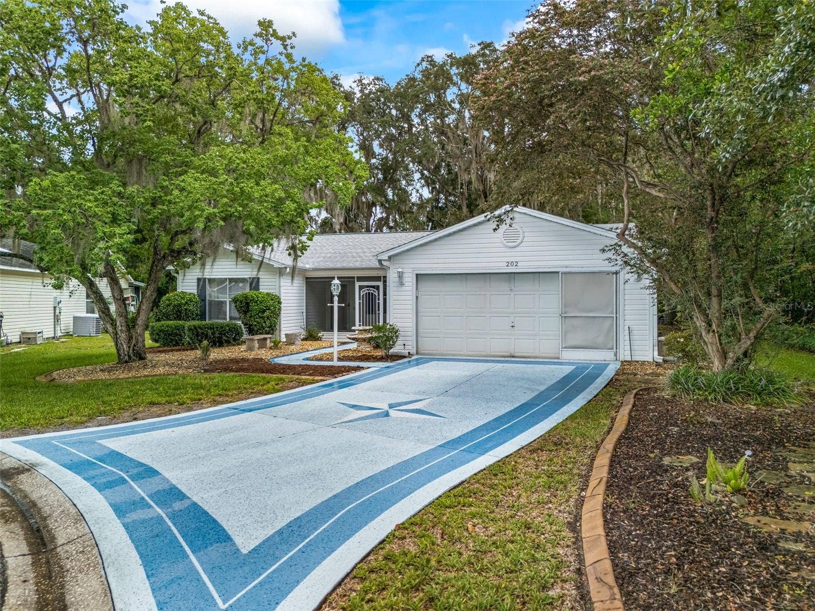 202 JUAREZ WAY, The Villages, FL 32159 202 JUAREZ WAY, The Villages, FL 32159