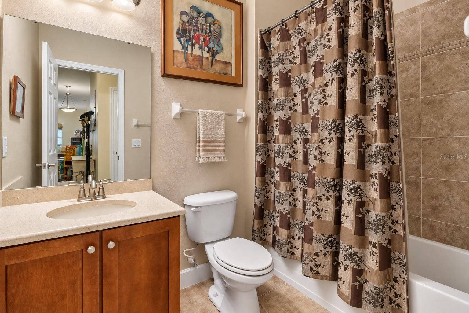 21707 BELGIAN COURT, Mount Dora, FL 32757 guest bathroom