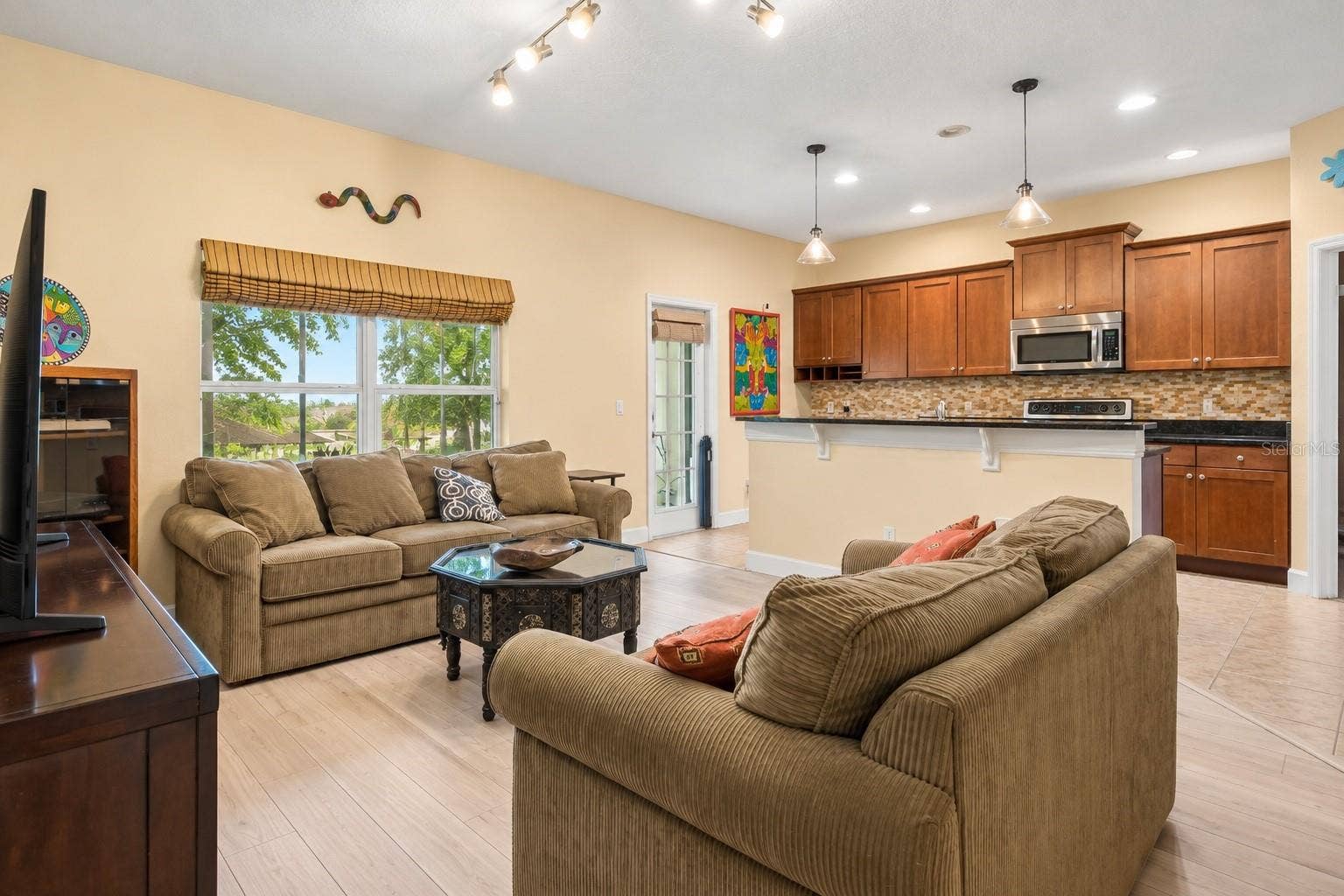 21707 BELGIAN COURT, Mount Dora, FL 32757 21707 BELGIAN COURT, Mount Dora, FL 32757