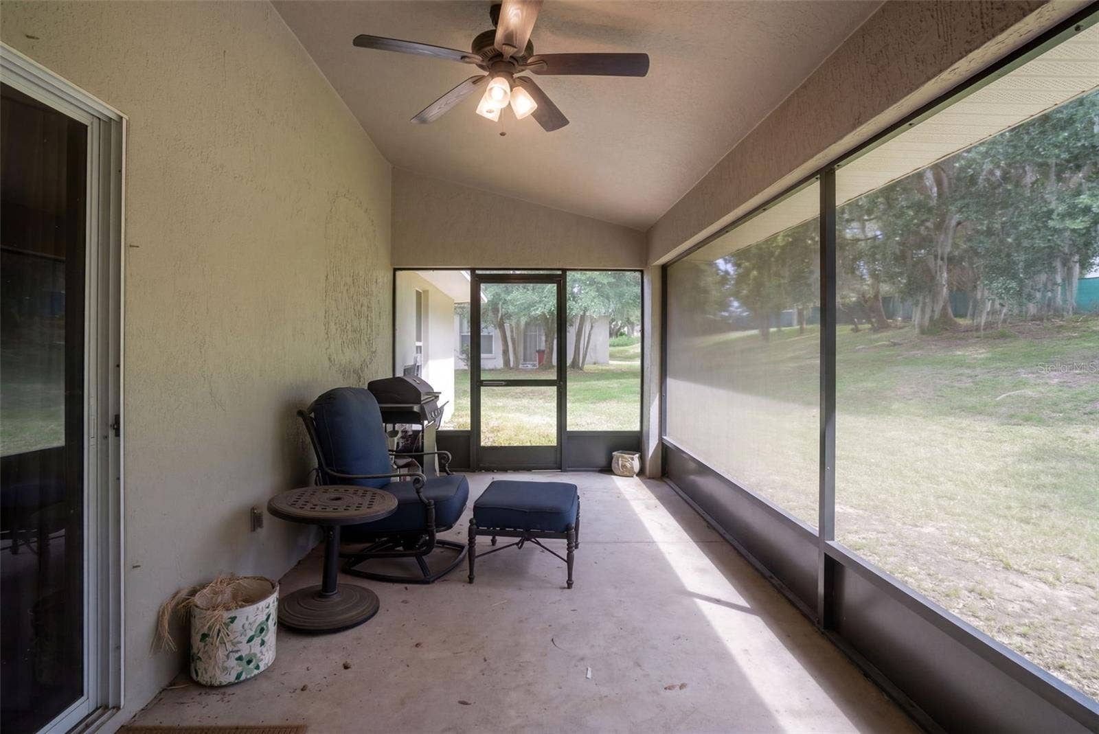 Under Roof Screened Lanai