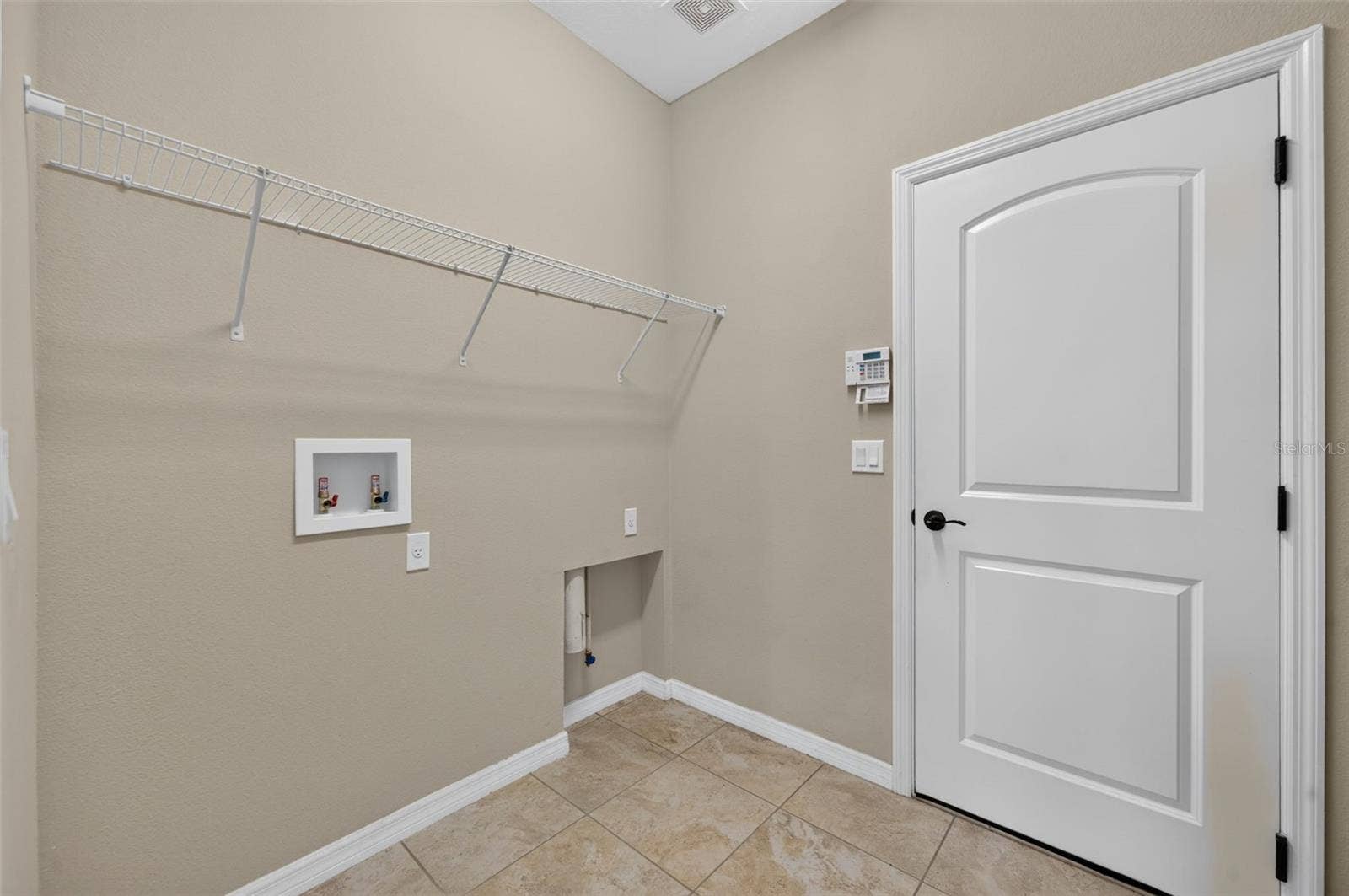 306 ALCOVE DRIVE, Groveland, FL 34736 306 ALCOVE DRIVE, Groveland, FL 34736