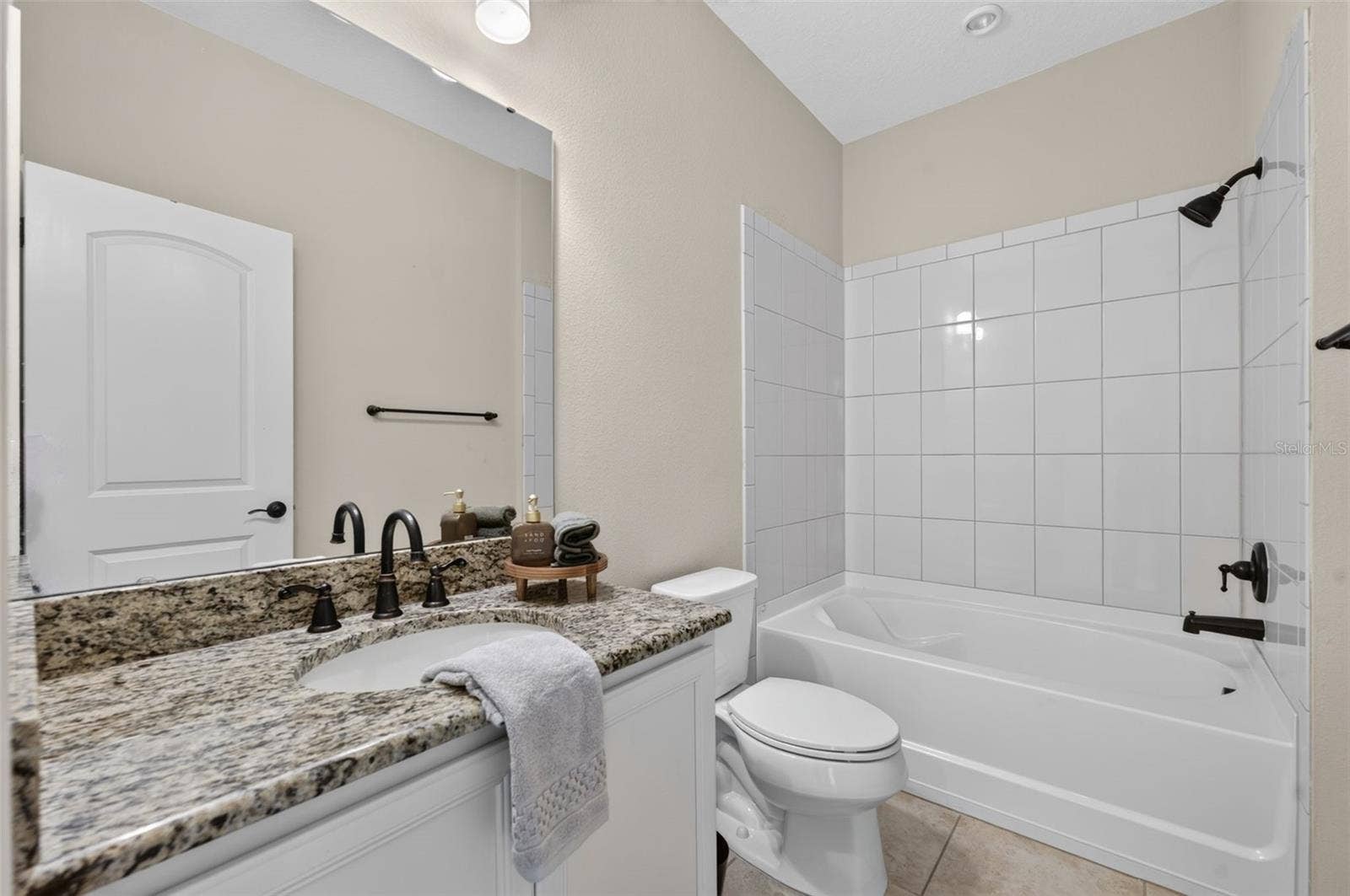 306 ALCOVE DRIVE, Groveland, FL 34736 306 ALCOVE DRIVE, Groveland, FL 34736