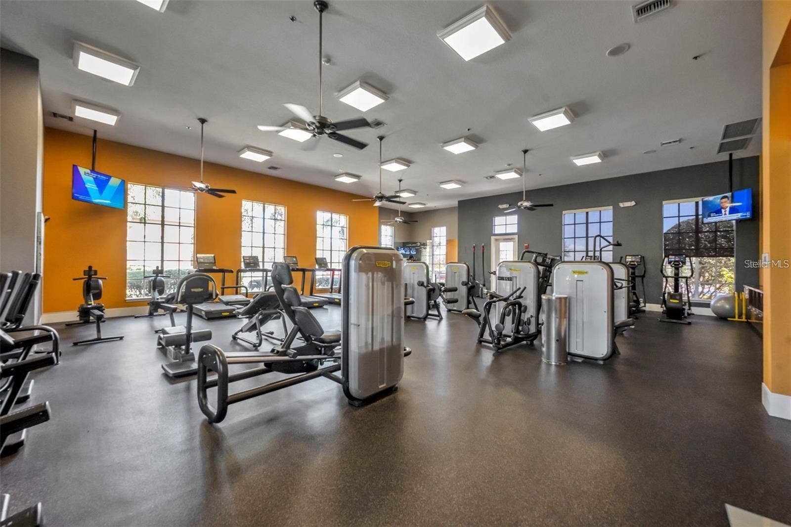 306 ALCOVE DRIVE, Groveland, FL 34736 306 ALCOVE DRIVE, Groveland, FL 34736
