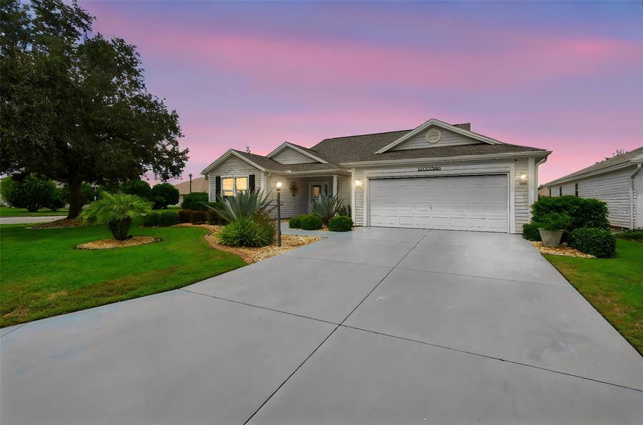 Property photo for 633 COKESBURY DRIVE, The Villages, FL