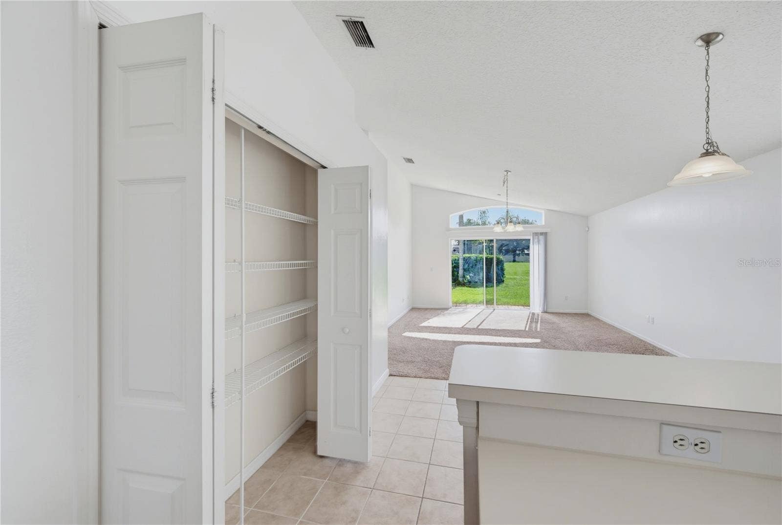 5251 LOS PALMA VISTA DRIVE, Orlando, FL 32837 5251 LOS PALMA VISTA DRIVE, Orlando, FL 32837
