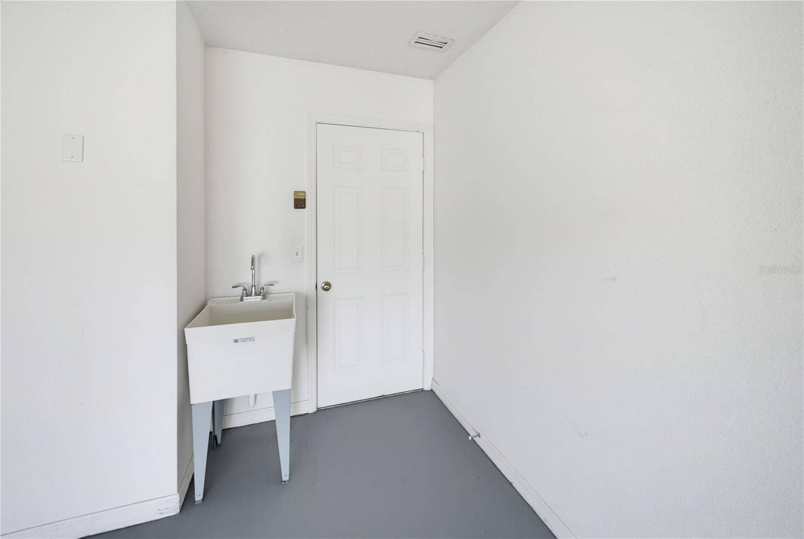 5251 LOS PALMA VISTA DRIVE, Orlando, FL 32837 5251 LOS PALMA VISTA DRIVE, Orlando, FL 32837