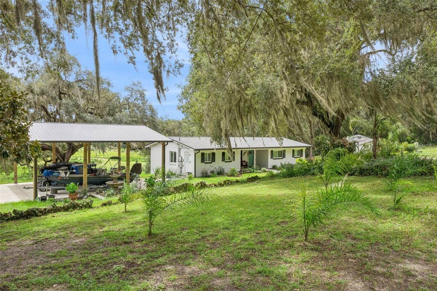 Property photo for 1476 SPRING LAKE ROAD, Fruitland Park, FL