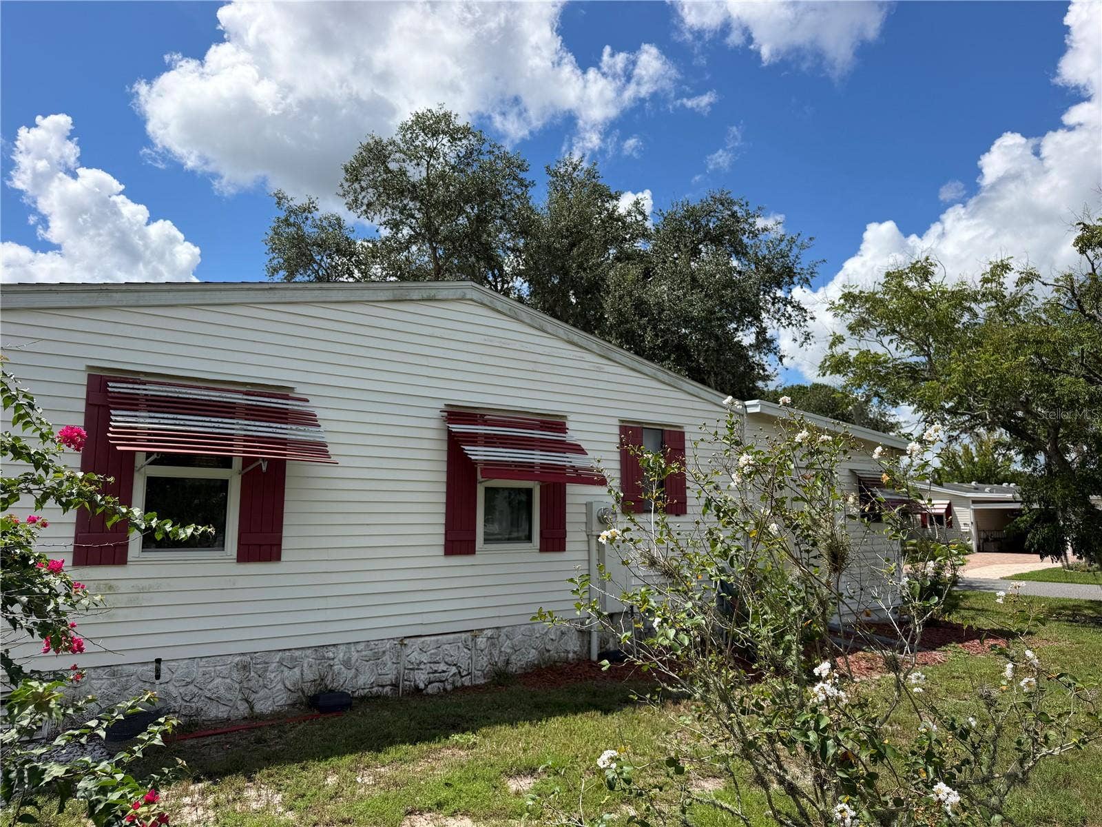 25606 BELLE ALLIANCE DRIVE, Leesburg, FL 34748 25606 BELLE ALLIANCE DRIVE, Leesburg, FL 34748