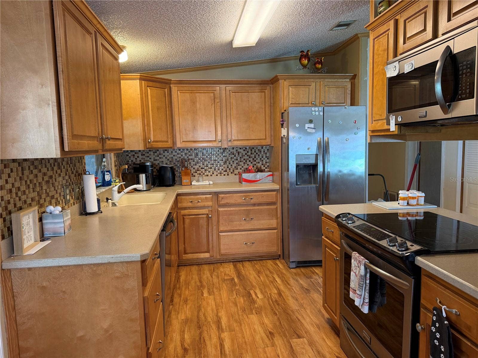 25606 BELLE ALLIANCE DRIVE, Leesburg, FL 34748 25606 BELLE ALLIANCE DRIVE, Leesburg, FL 34748
