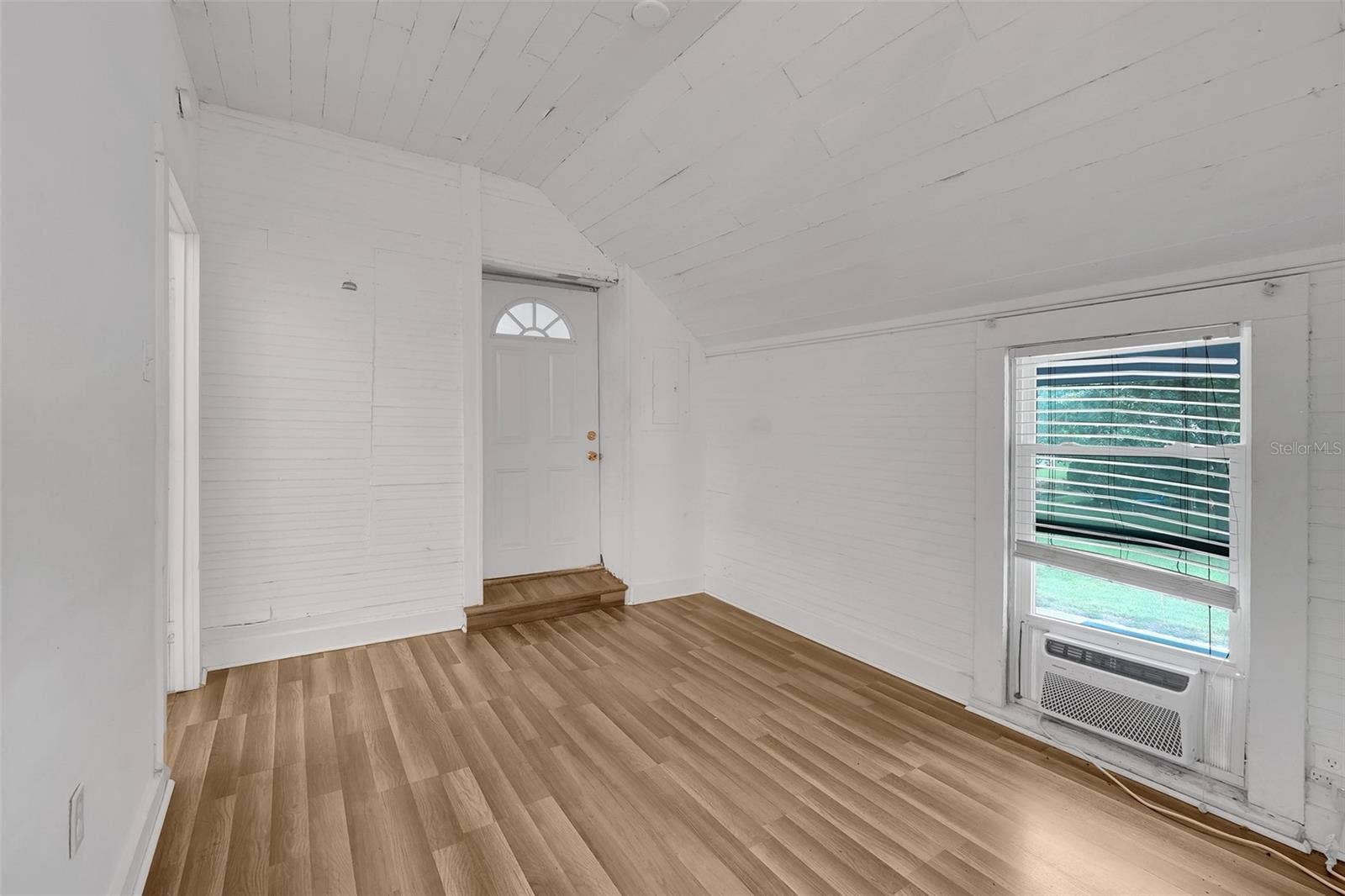 7306 EARLWOOD AVENUE, Mount Dora, FL 32757 7306 EARLWOOD AVENUE, Mount Dora, FL 32757
