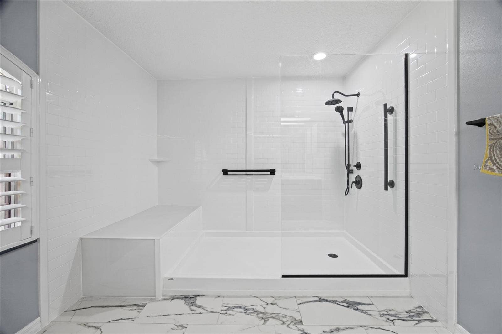 3081 E BERWICK COURT, Hernando, FL 34442 Updated Master Shower
