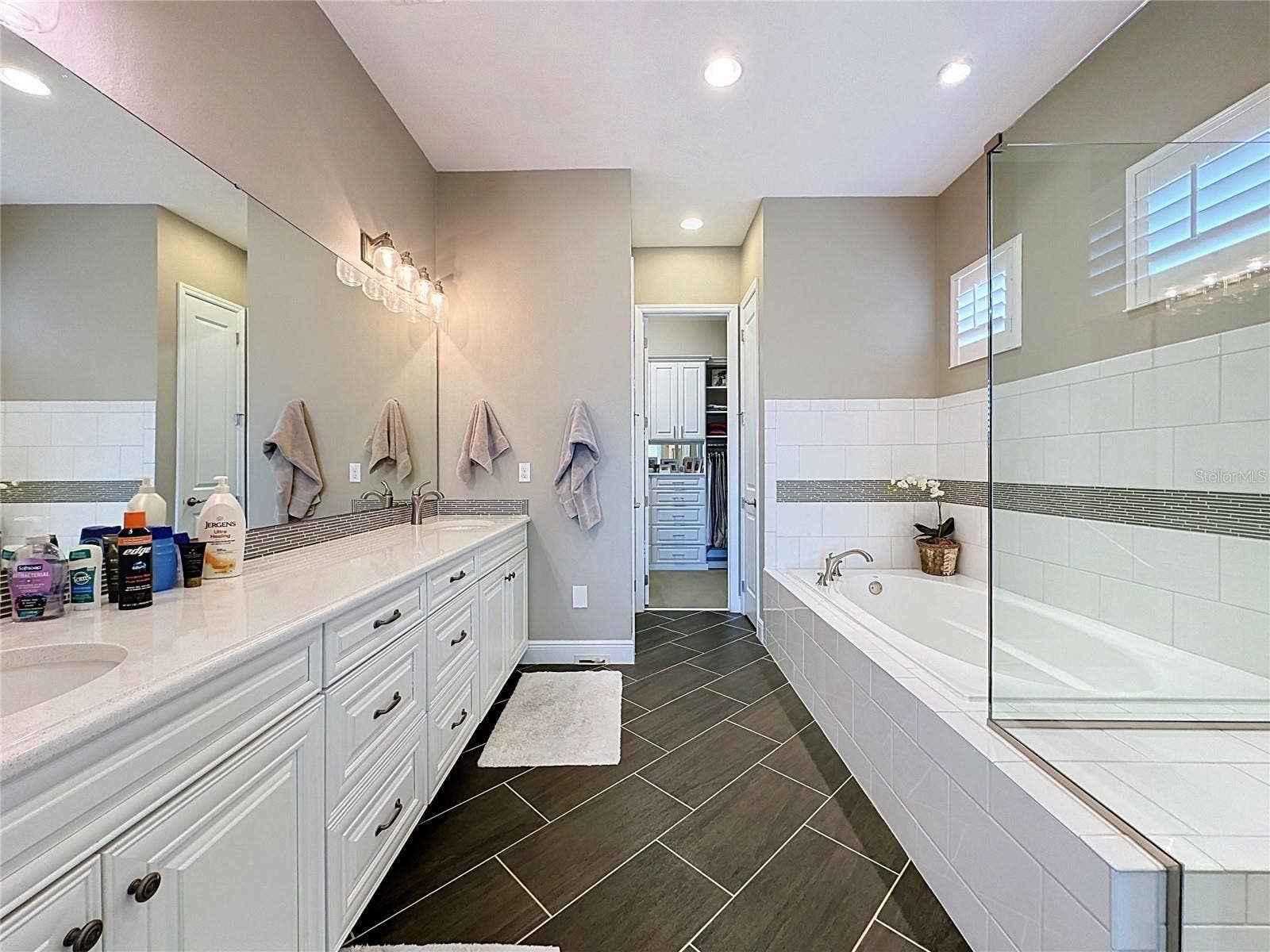 264 SILVER MAPLE ROAD, Groveland, FL 34736 264 SILVER MAPLE ROAD, Groveland, FL 34736
