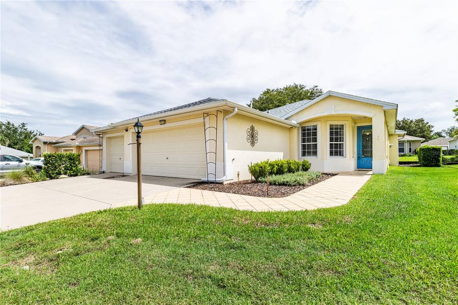 Property photo for 5370 INDIAN OCEAN LOOP, Tavares, FL