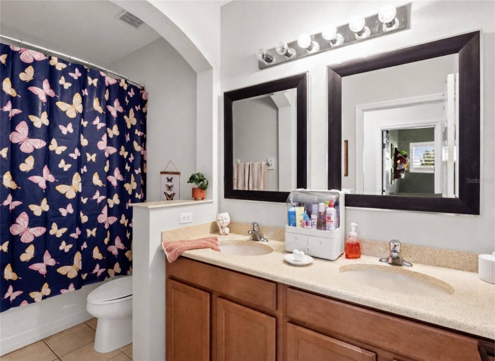 720 BAREFOOT BAY LOOP, Groveland, FL 34736