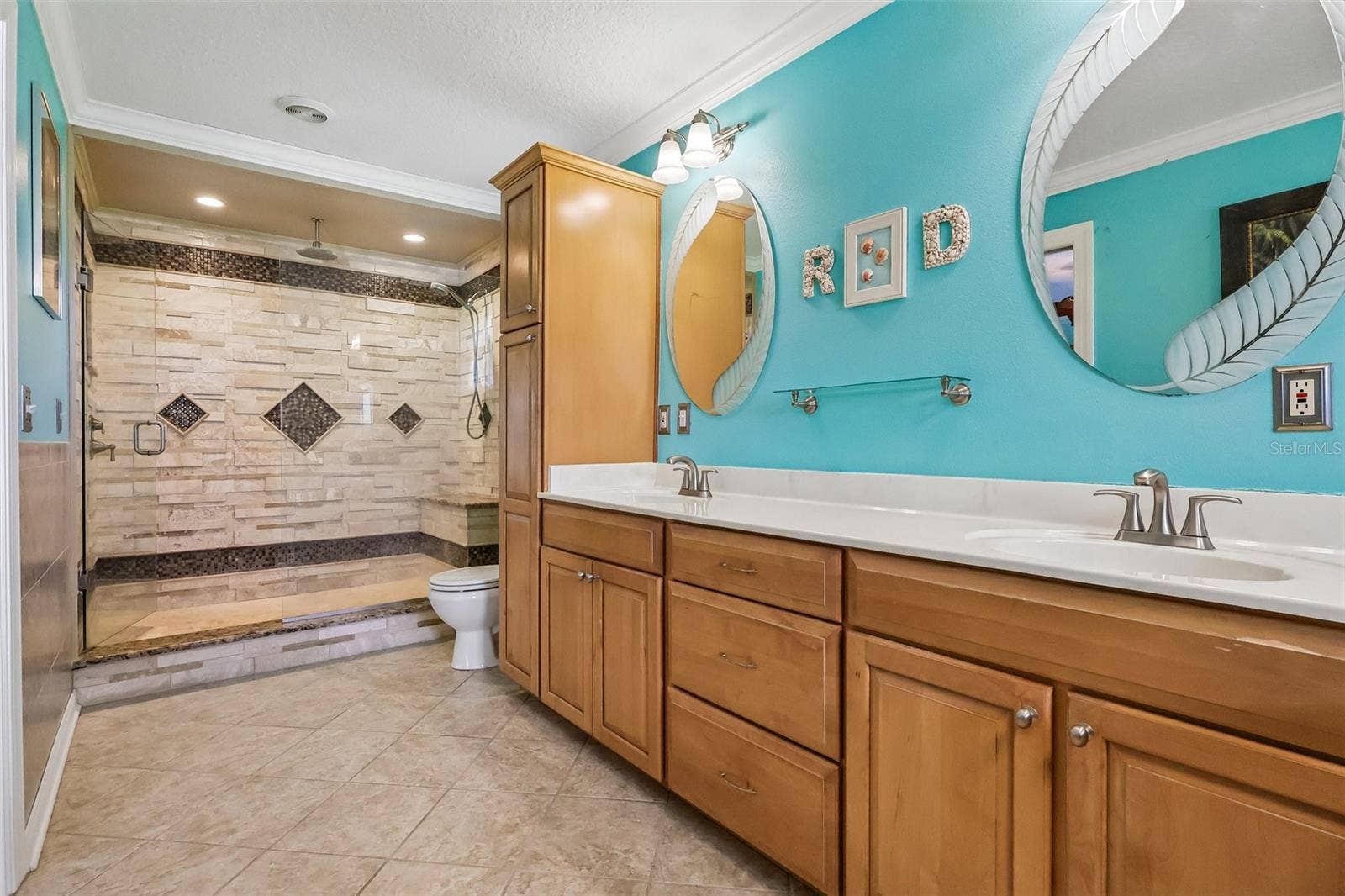 28116 LOIS DRIVE, Tavares, FL 32778 Primary Bathroom walk in Shower Amazing!