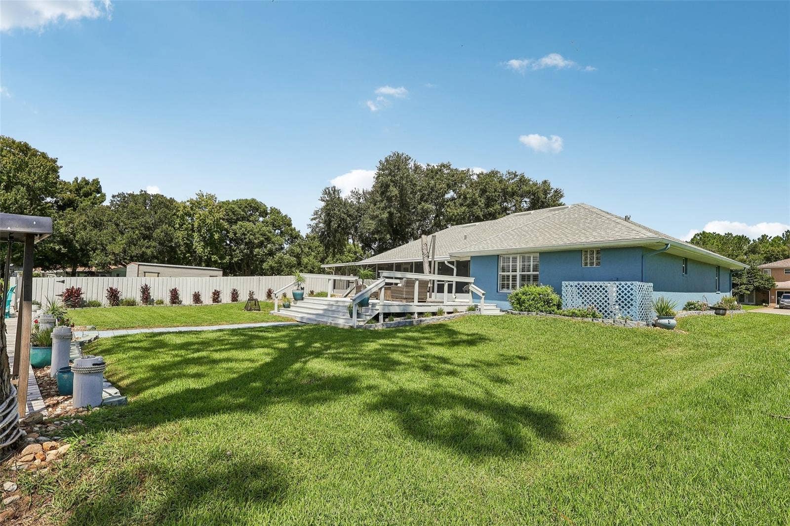 28116 LOIS DRIVE, Tavares, FL 32778 28116 LOIS DRIVE, Tavares, FL 32778