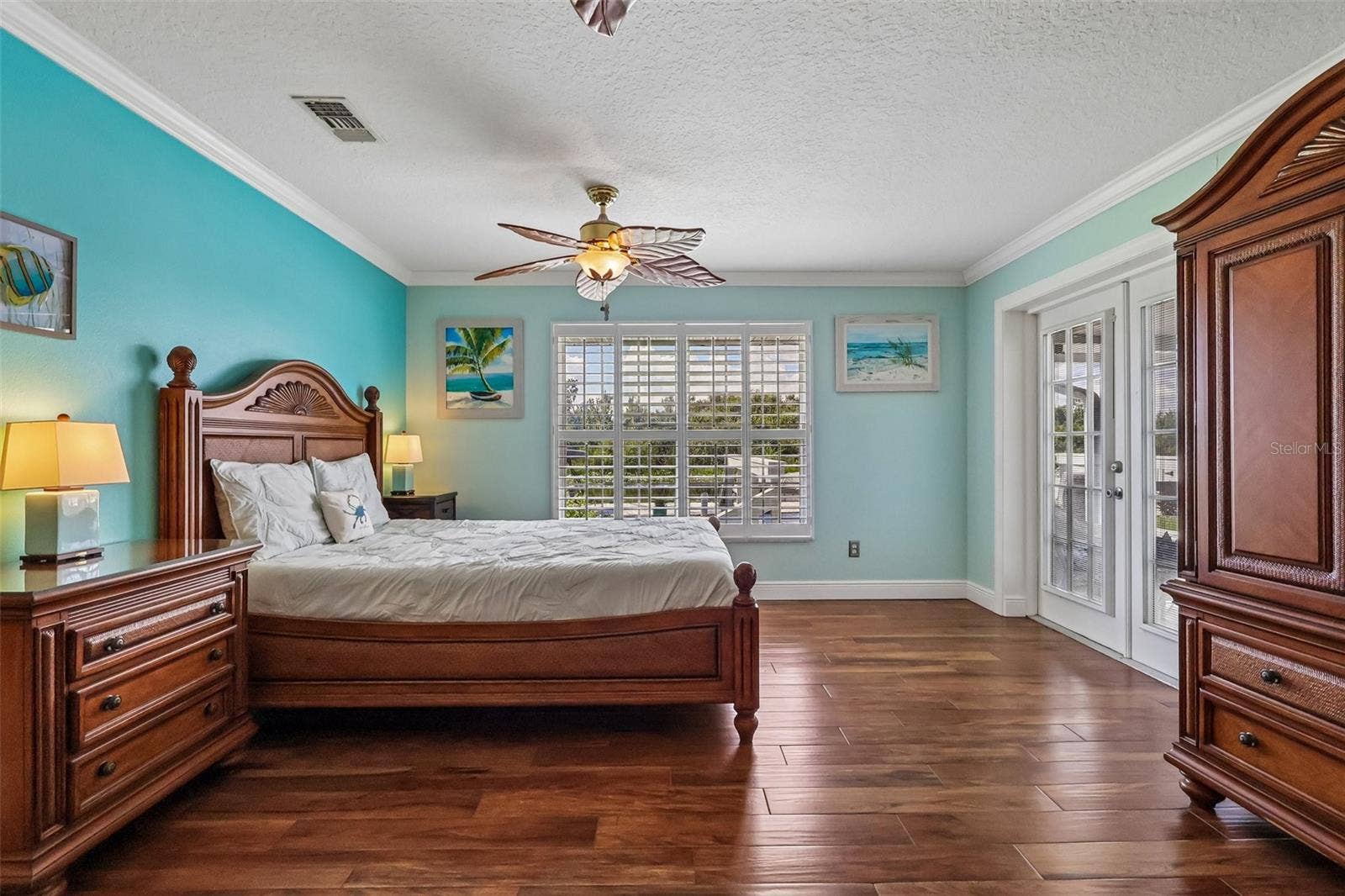 28116 LOIS DRIVE, Tavares, FL 32778 Beautiful french doors leading to Screened patio