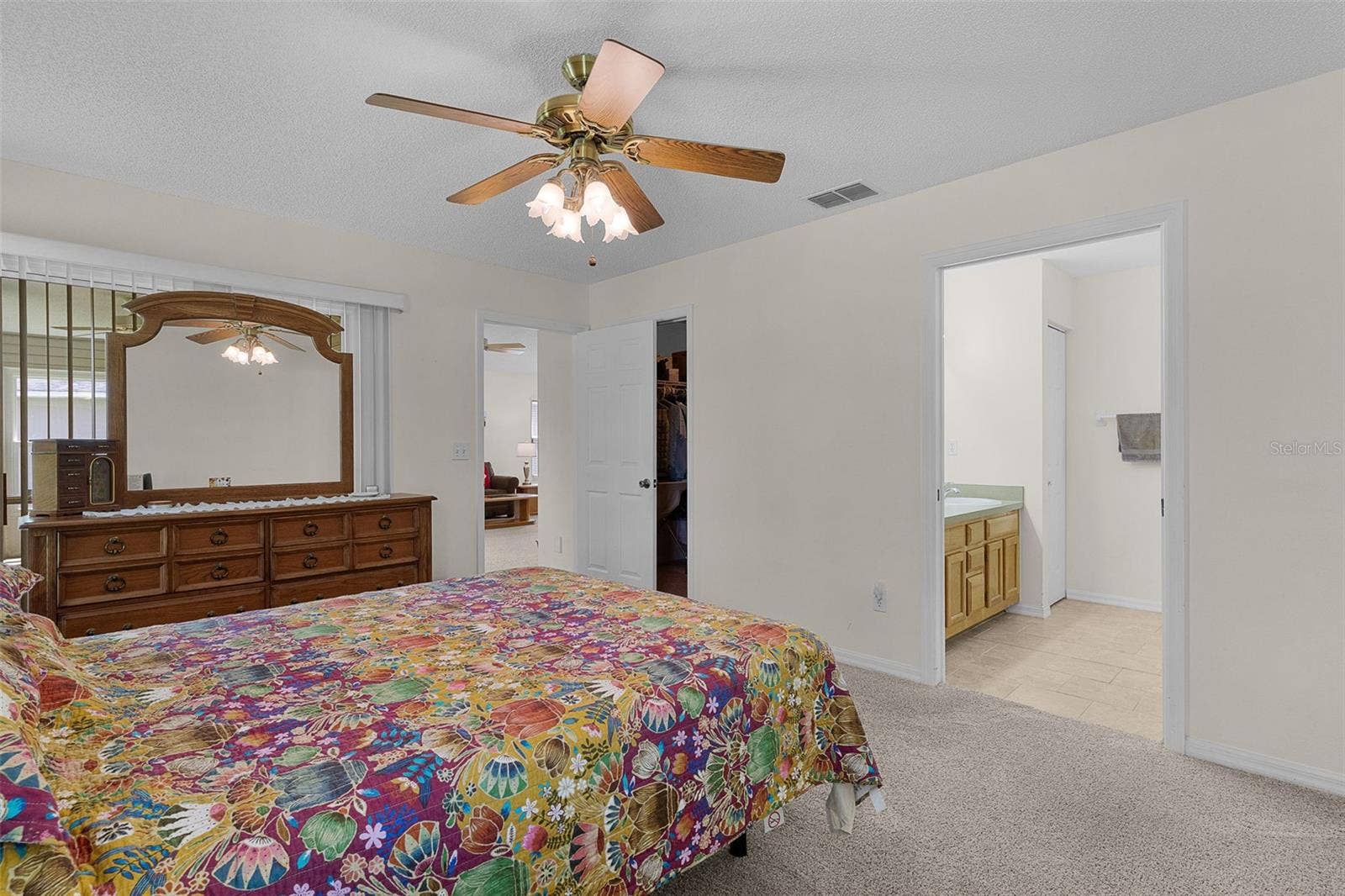 32732 TIMBERWOOD DRIVE, Leesburg, FL 34748 32732 TIMBERWOOD DRIVE, Leesburg, FL 34748