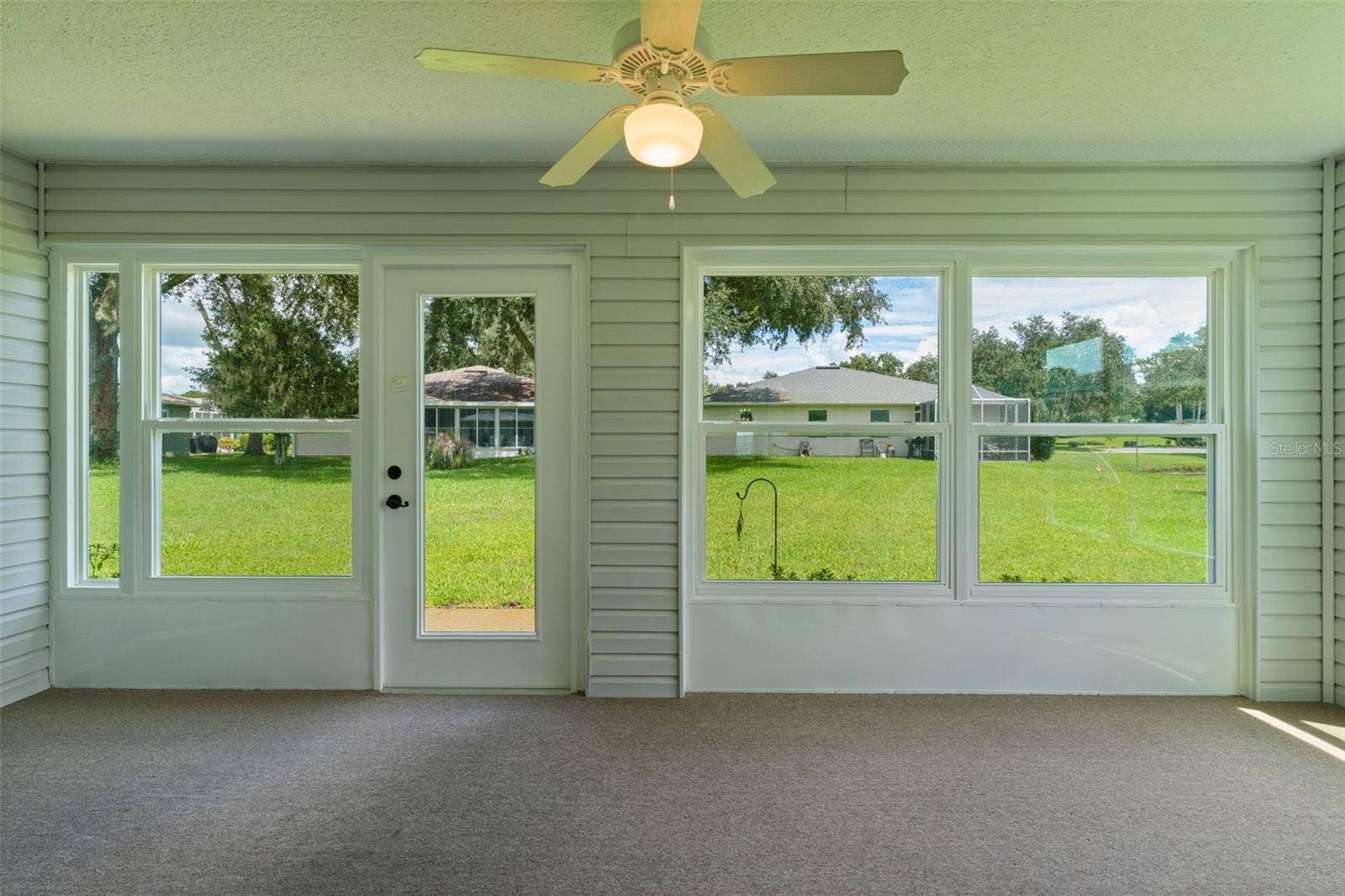 32732 TIMBERWOOD DRIVE, Leesburg, FL 34748 32732 TIMBERWOOD DRIVE, Leesburg, FL 34748
