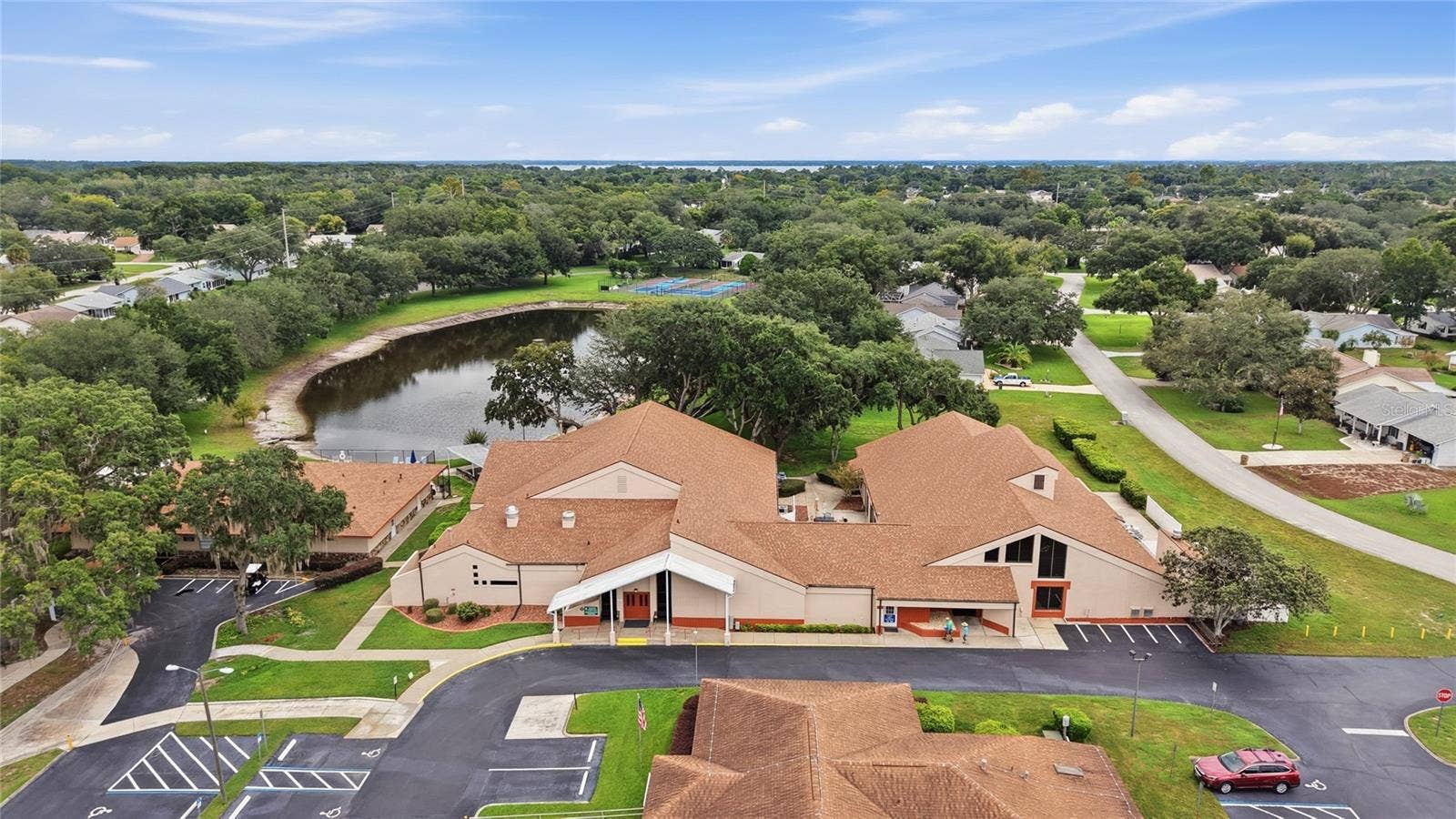 Drone of Clubhouse