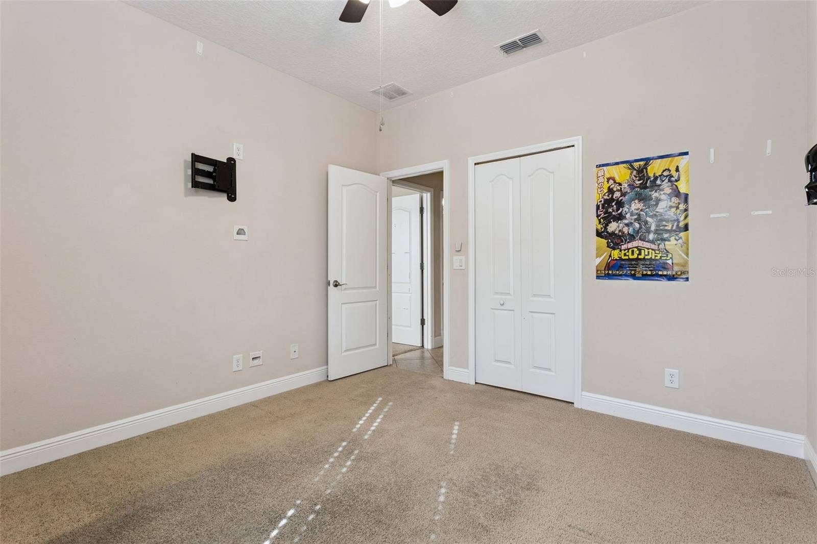 2nd Bedroom