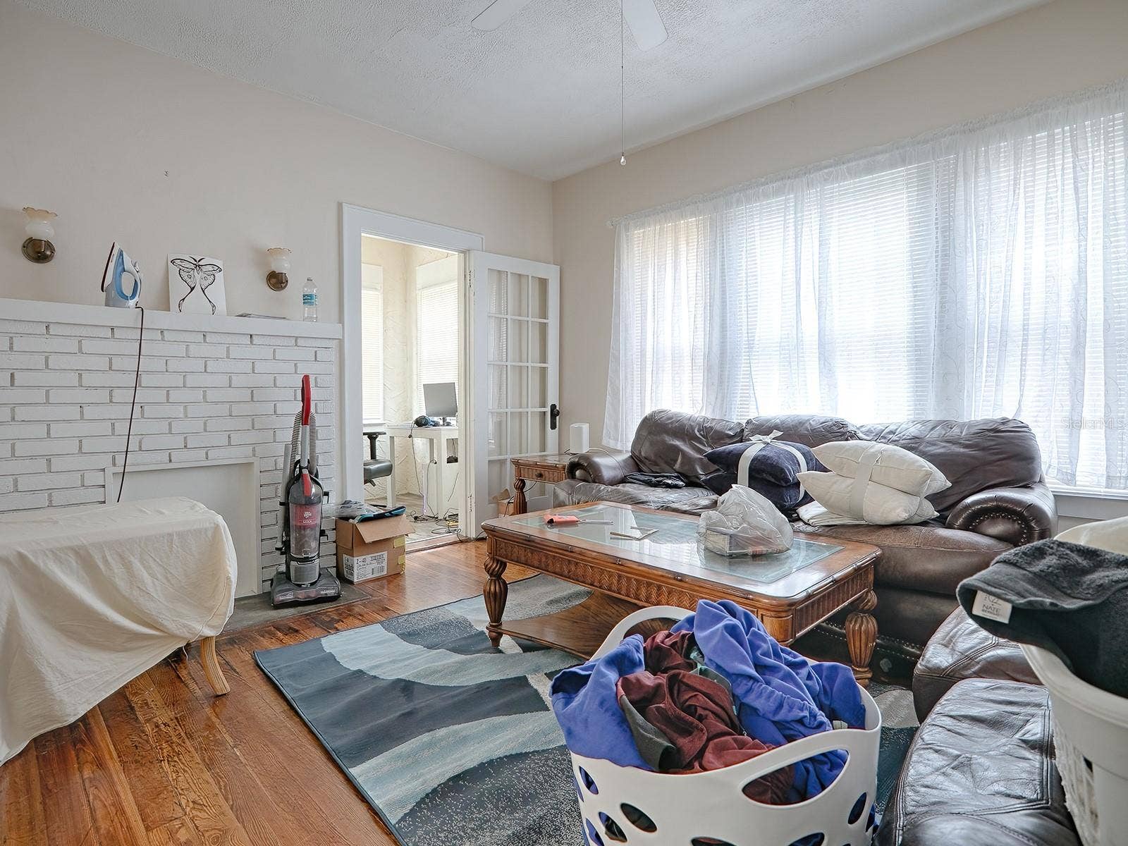422 & 426 E CITRUS AVENUE, Eustis, FL 32726 426_Unit#2_Living Room