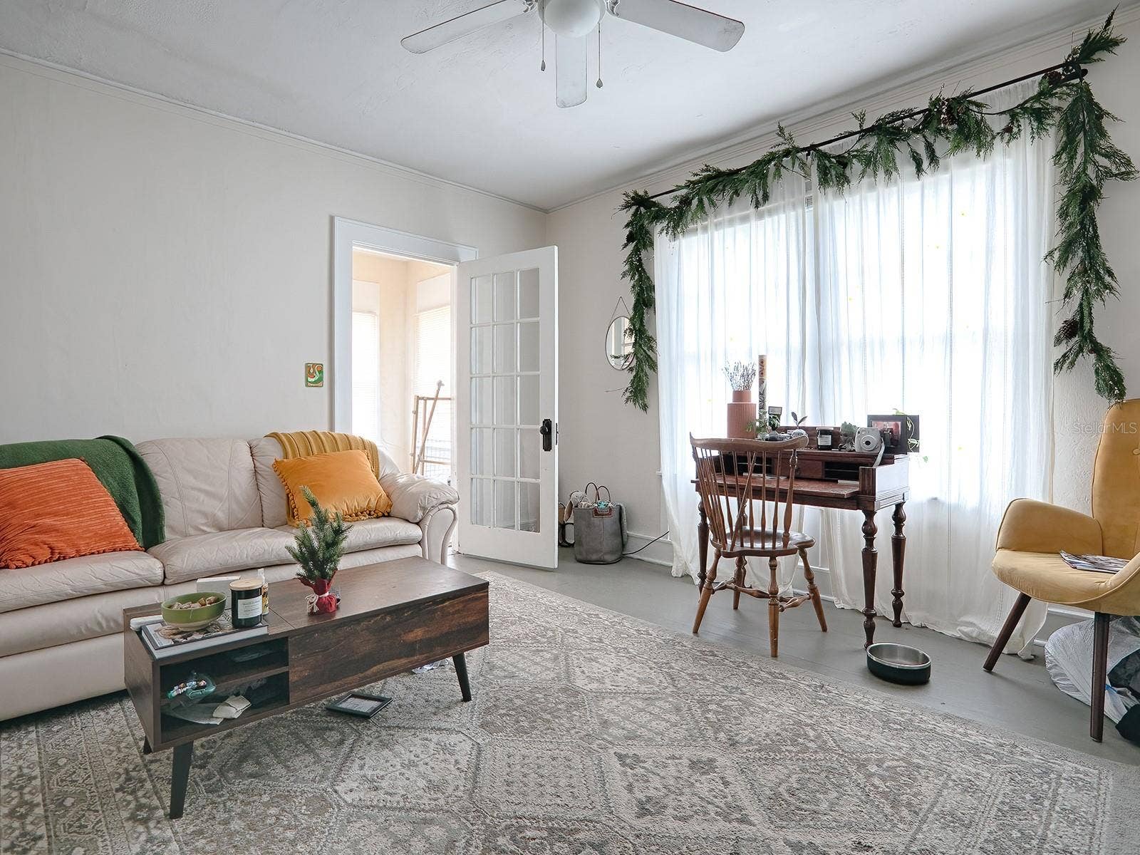 422 & 426 E CITRUS AVENUE, Eustis, FL 32726 426_Unit#4_Living Room