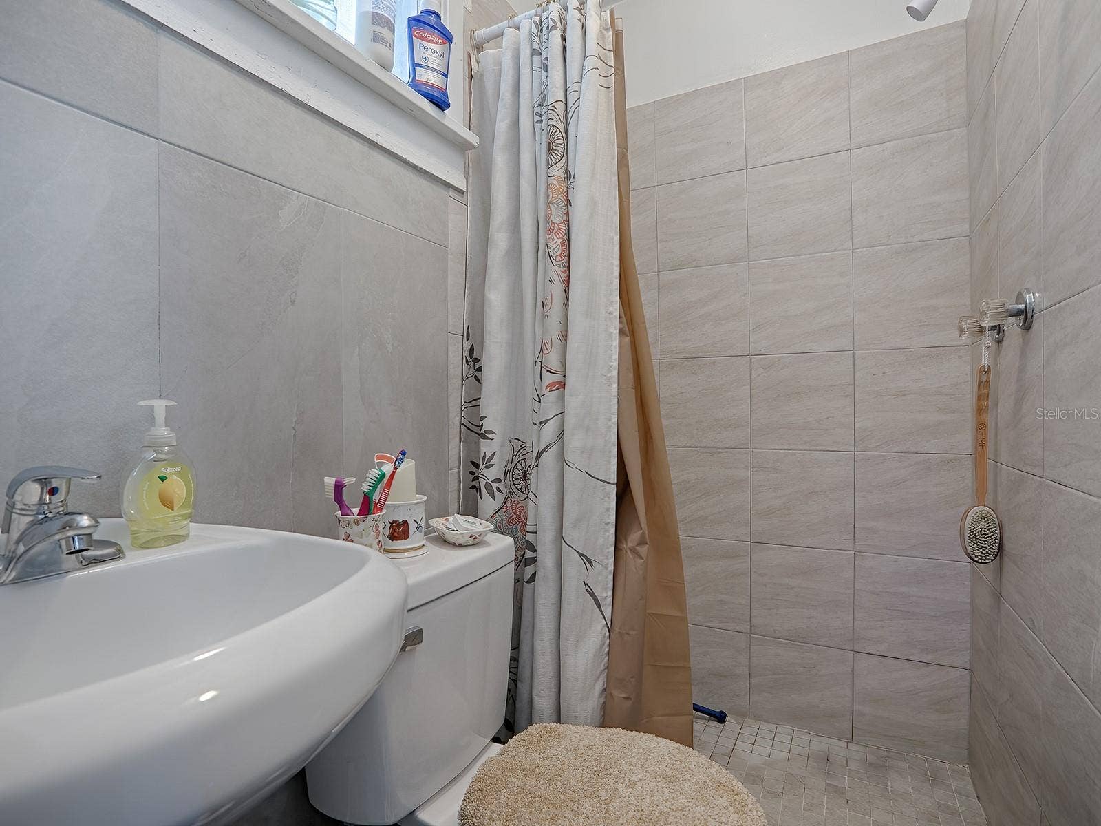422 & 426 E CITRUS AVENUE, Eustis, FL 32726 422_Unit#D_Bathroom