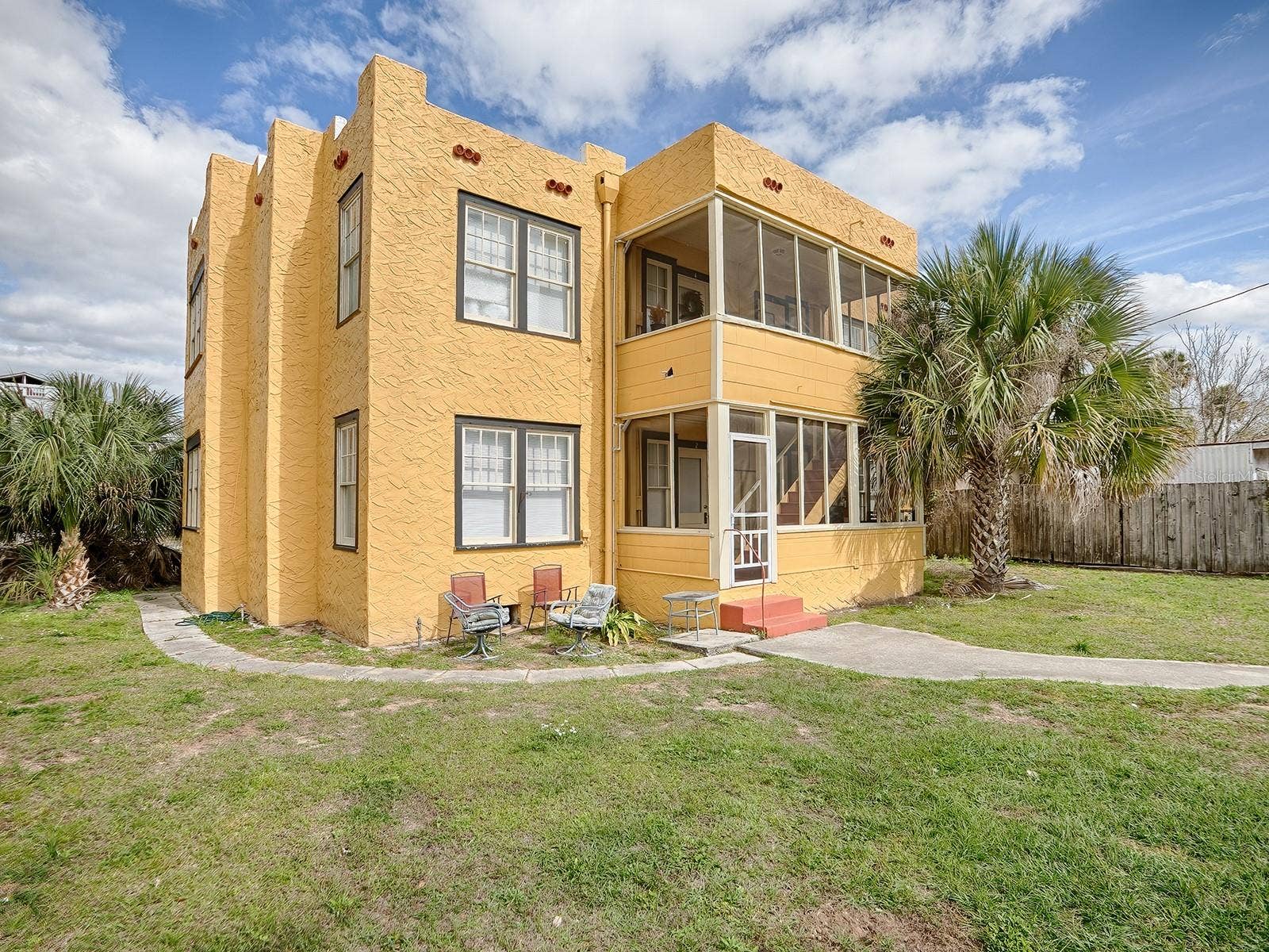 422 & 426 E CITRUS AVENUE, Eustis, FL 32726 426_Exterior Side