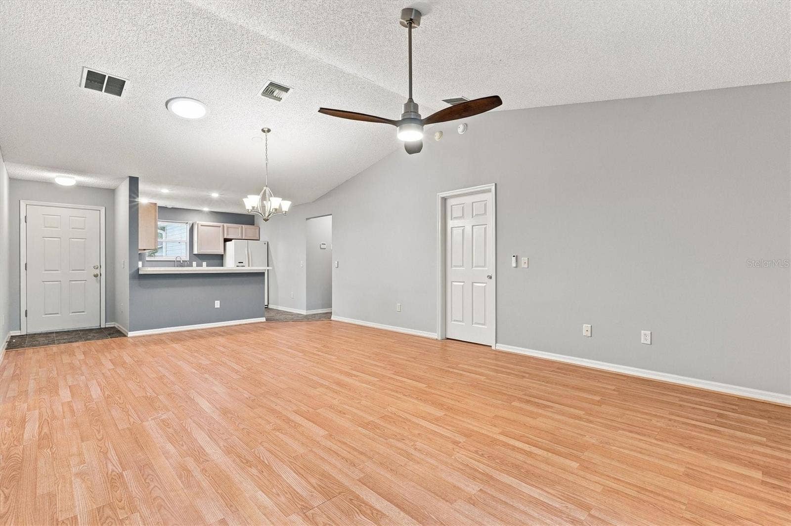 3565 IDLEWOOD LOOP, The Villages, FL 32162 3565 IDLEWOOD LOOP, The Villages, FL 32162