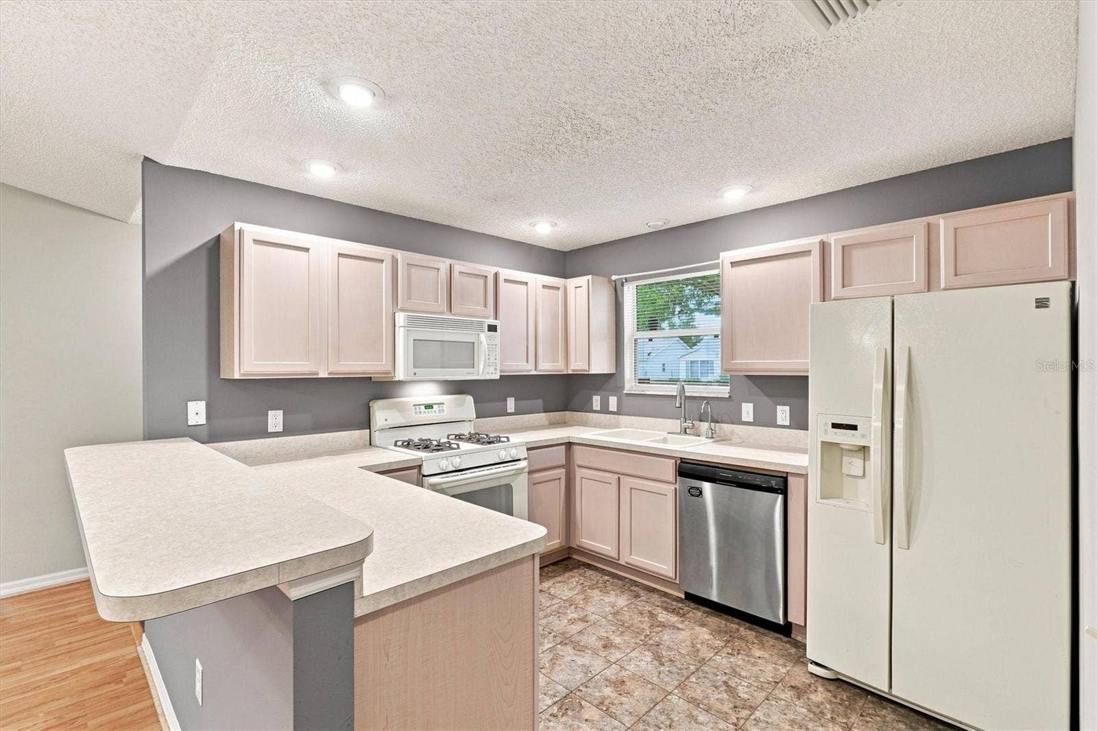 3565 IDLEWOOD LOOP, The Villages, FL 32162 3565 IDLEWOOD LOOP, The Villages, FL 32162