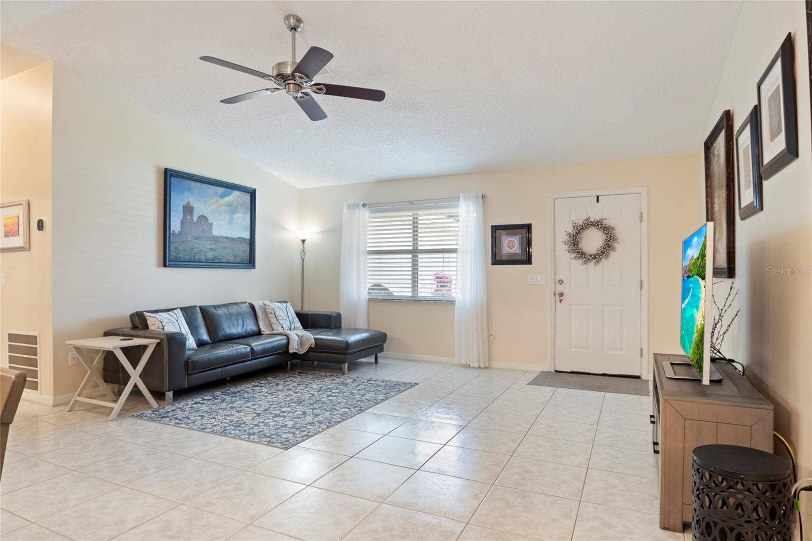 672 SAN PEDRO DRIVE, The Villages, FL 32159 672 SAN PEDRO DRIVE, The Villages, FL 32159