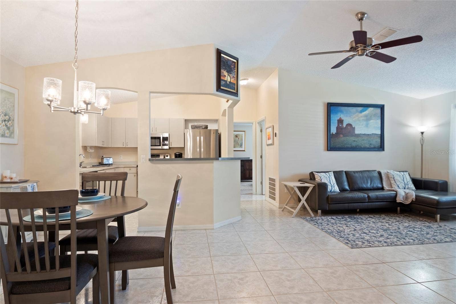 672 SAN PEDRO DRIVE, The Villages, FL 32159 672 SAN PEDRO DRIVE, The Villages, FL 32159