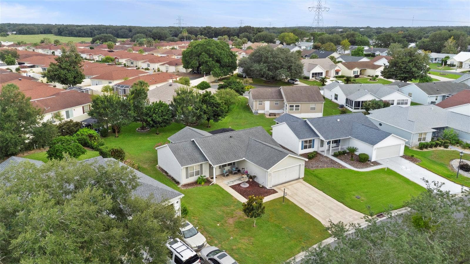 672 SAN PEDRO DRIVE, The Villages, FL 32159 672 SAN PEDRO DRIVE, The Villages, FL 32159