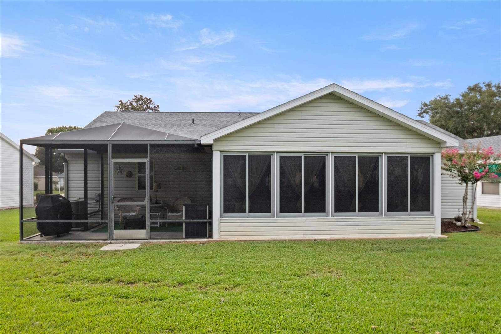 672 SAN PEDRO DRIVE, The Villages, FL 32159 Large backyard - room for a pool.