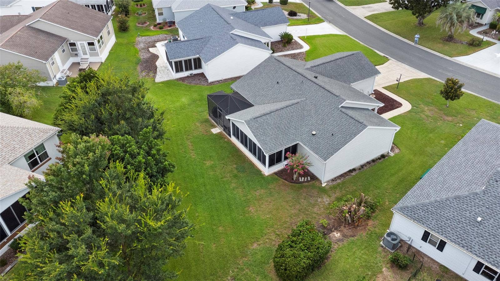 672 SAN PEDRO DRIVE, The Villages, FL 32159 672 SAN PEDRO DRIVE, The Villages, FL 32159