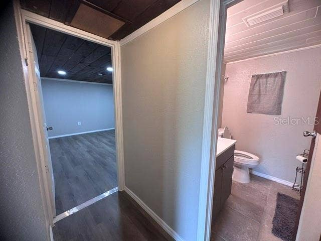 1215 MANOR DRIVE, Leesburg, FL 34748 1215 MANOR DRIVE, Leesburg, FL 34748