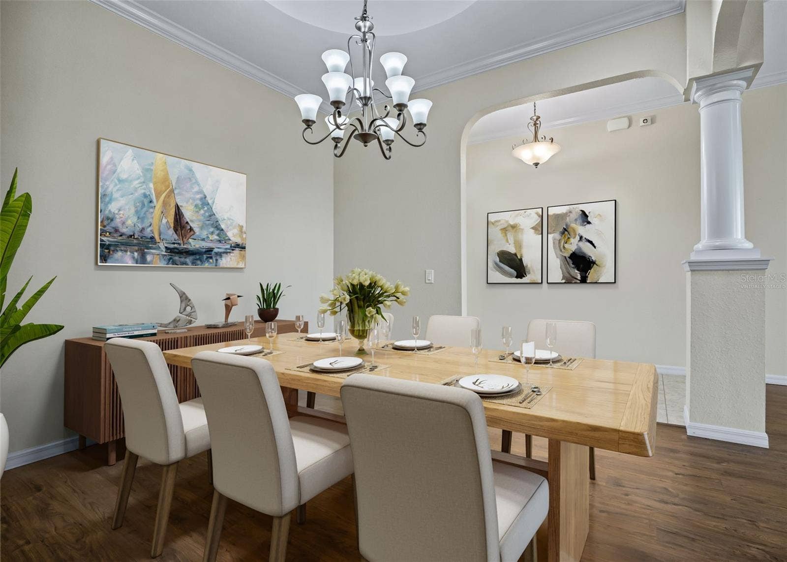 Virtually Staged Dining area