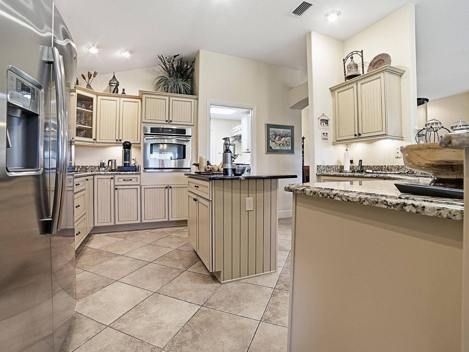 BEAUTIFUL CABINETRY
